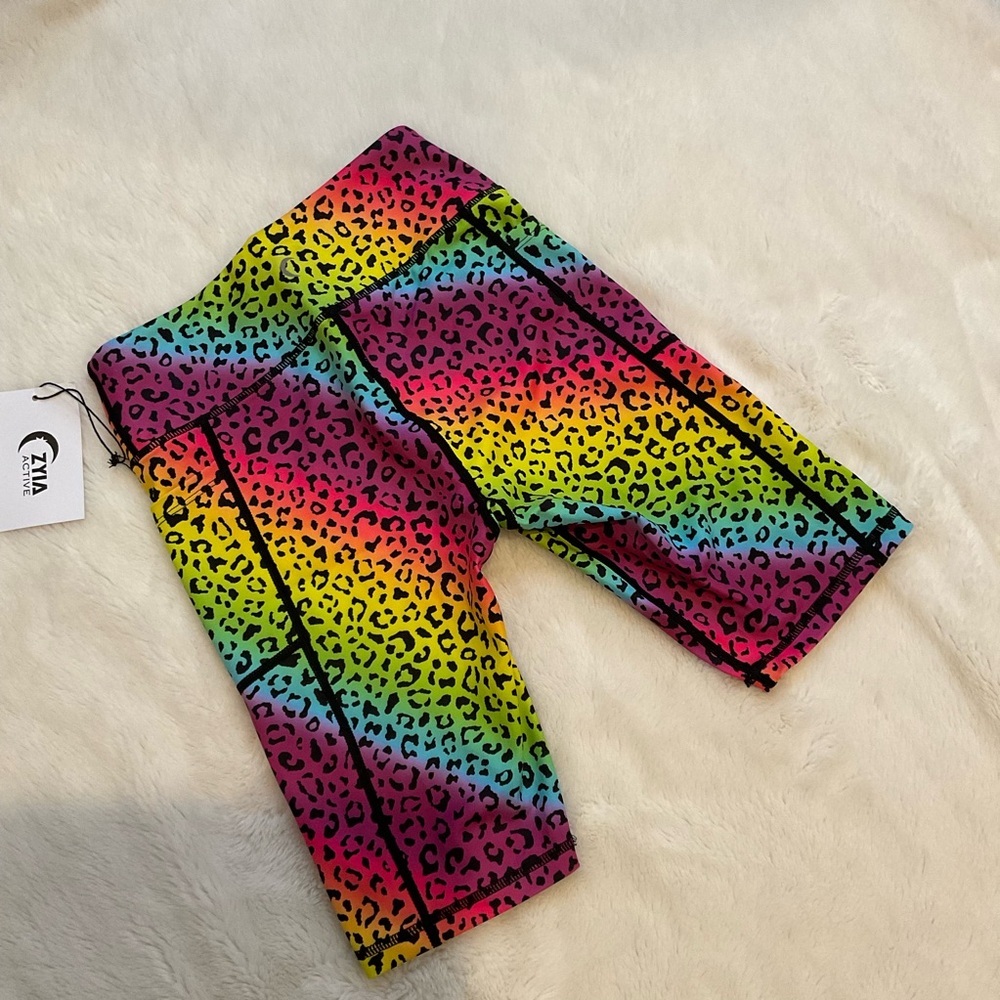 ZYIA Active rainbow leopard light n’ right hustle shorts